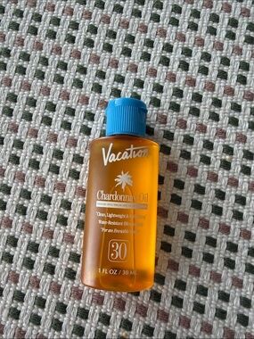 Vacation Chardonnay Oil SPF 30 Travel Size